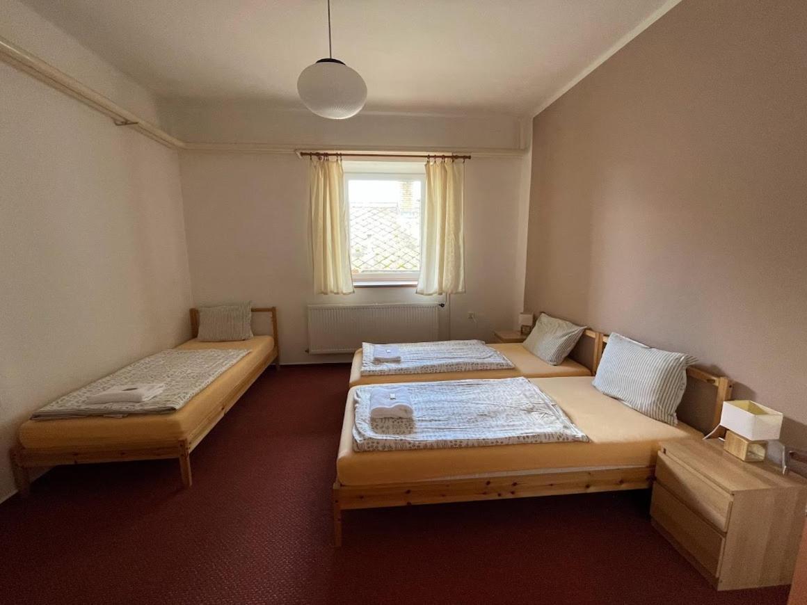Hotel Rohanov Lhota nad Rohanovem Bagian luar foto