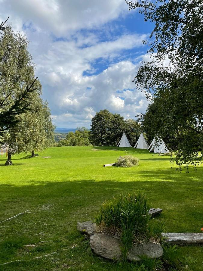 Hotel Rohanov Lhota nad Rohanovem Bagian luar foto