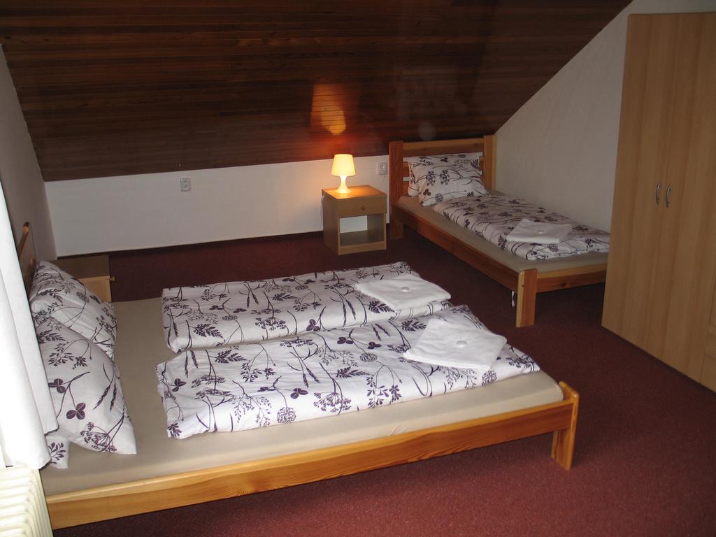 Hotel Rohanov Lhota nad Rohanovem Bagian luar foto