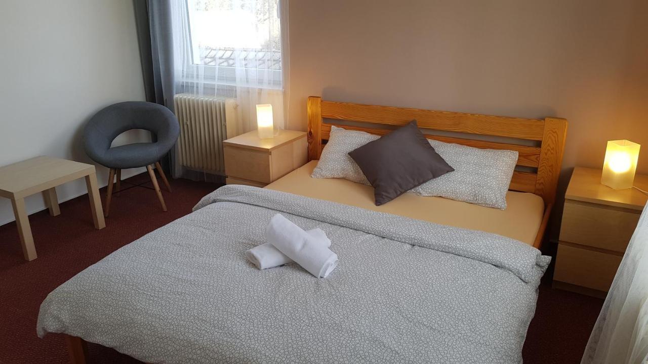 Hotel Rohanov Lhota nad Rohanovem Bagian luar foto
