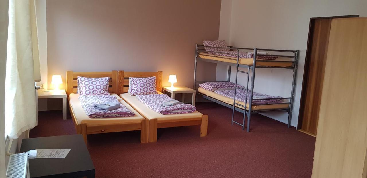 Hotel Rohanov Lhota nad Rohanovem Bagian luar foto